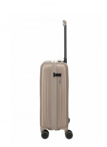 Набор чемоданов