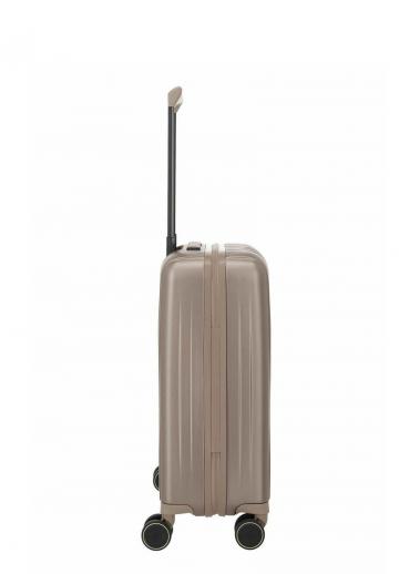 Набор чемоданов