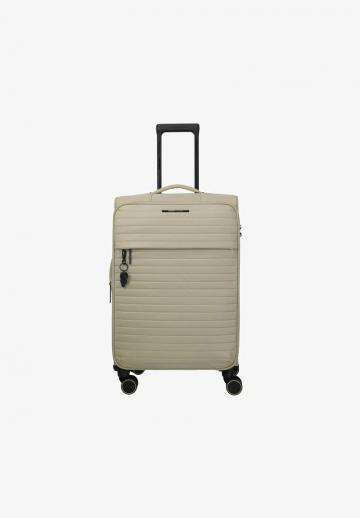 Набор чемоданов