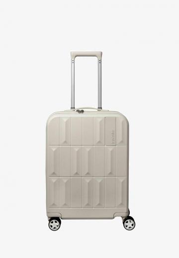 Набор чемоданов