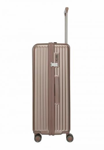 Набор чемоданов