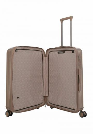 Набор чемоданов