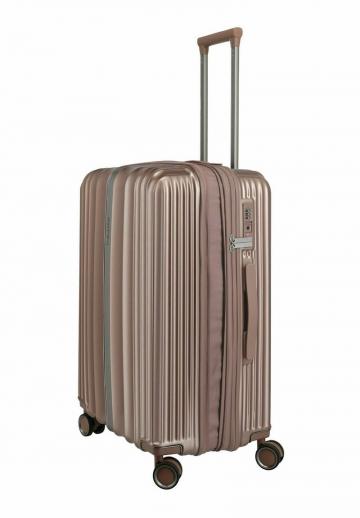 Набор чемоданов