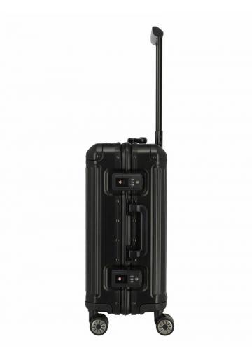 Чемодан на колесах