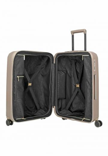 Чемодан на колесах