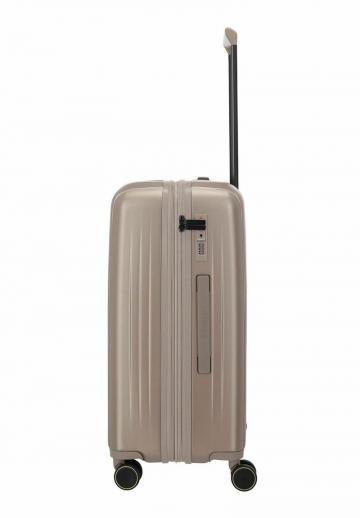 Чемодан на колесах