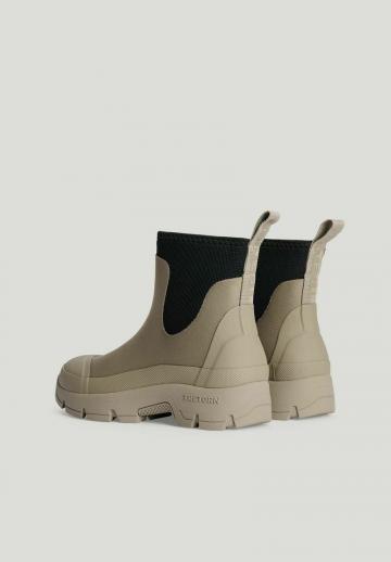 Полусапожки на платформе