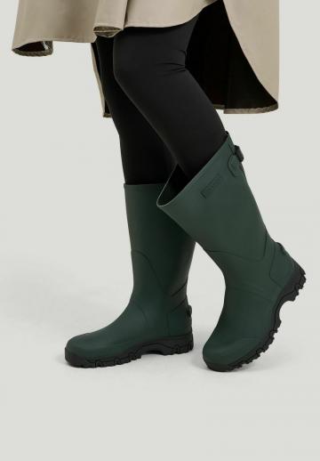 Резиновые сапоги
