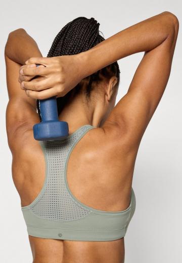 Спортивный бюстгальтер