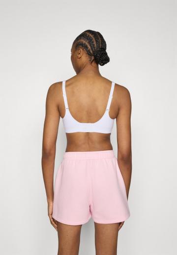 Спортивный бюстгальтер