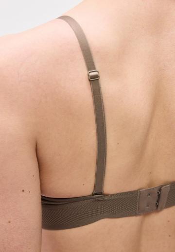 Бюстгальтер без косточек