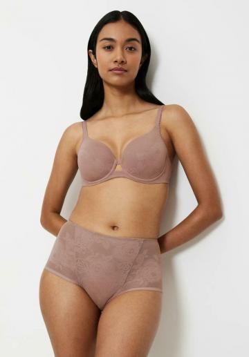 Бюстгальтер на косточках