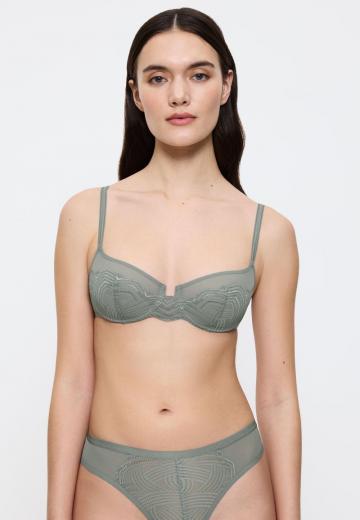 Бюстгальтер