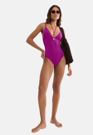 Слитный купальник