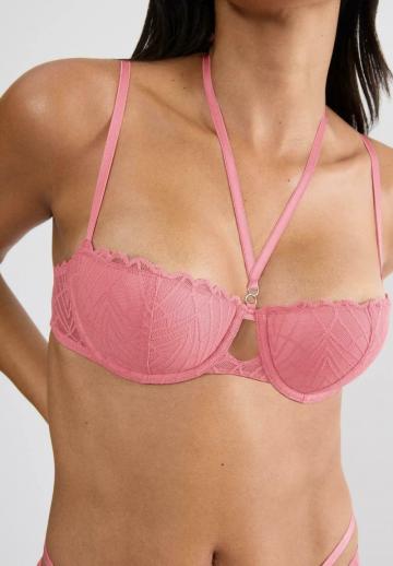 Бюстгальтер