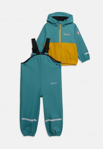 Куртка дождевик