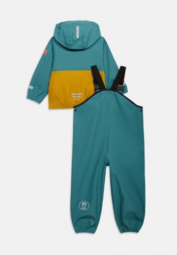 Куртка дождевик