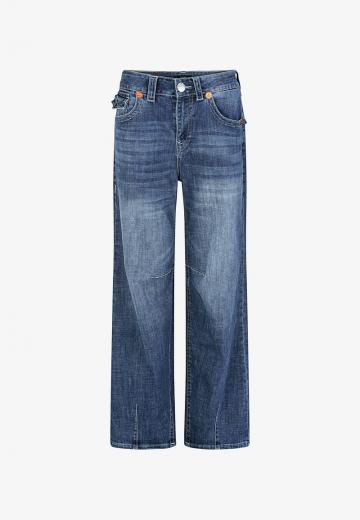 Прямые джинсы