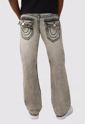 Клешеные джинсы