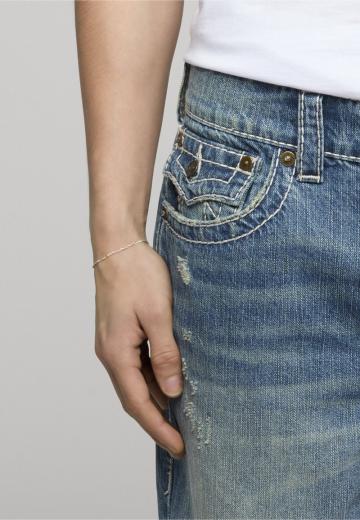 Прямые джинсы