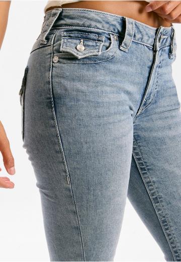 Клешеные джинсы