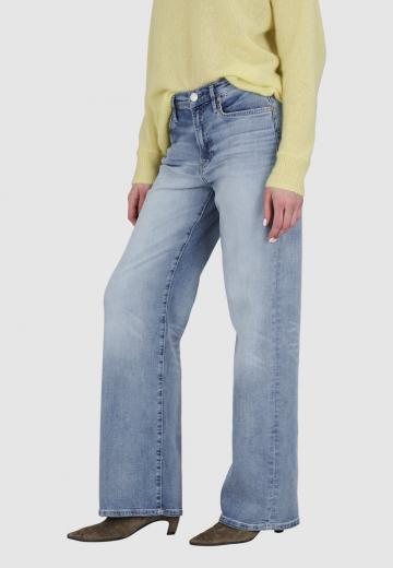 Свободные джинсы