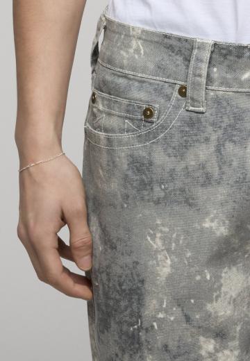 Прямые джинсы