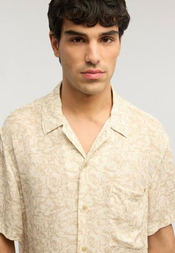 Рубашка с коротким рукавом