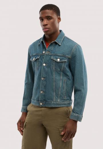 Джинсовая куртка