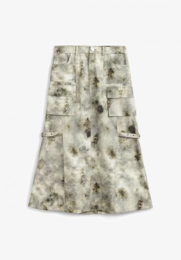 Юбка с накладными карманами