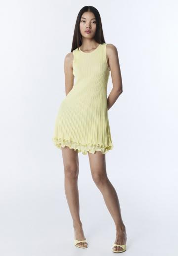 Вязаное платье