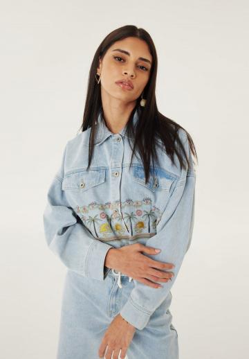 Джинсовая жилетка