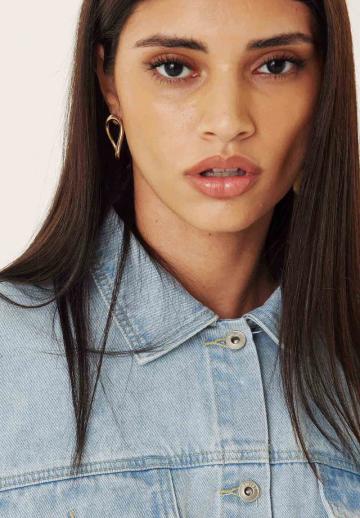 Джинсовая жилетка