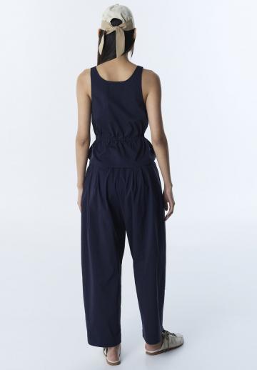 Блузка без рукавов