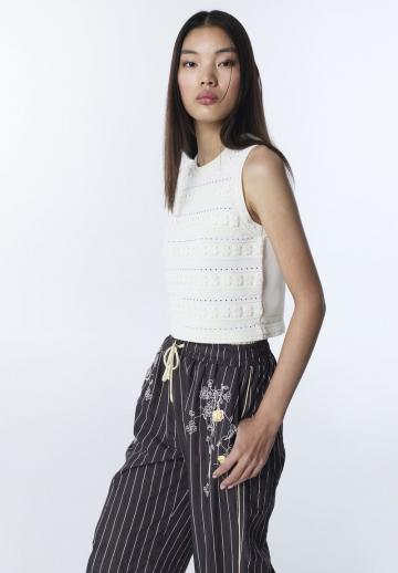 Пуловер без рукавов