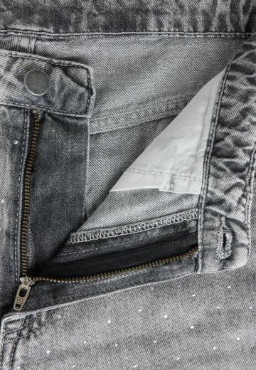 Джинсовые шорты