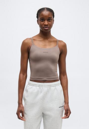 Спортивный топ