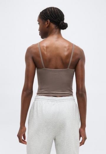 Спортивный топ