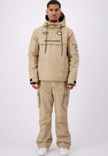 Брюки с накладными карманами