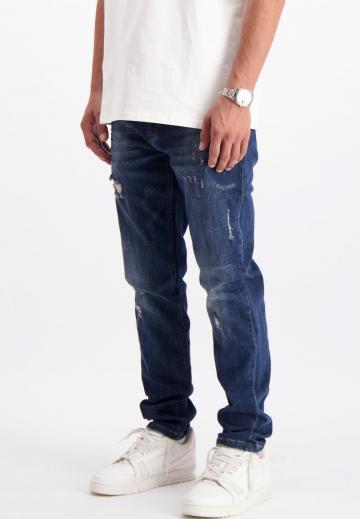 Узкие джинсы