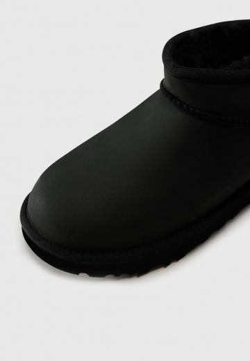 Зимние ботинки