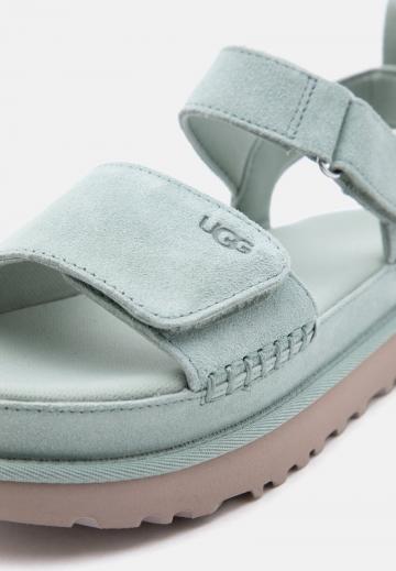 Босоножки на платформе