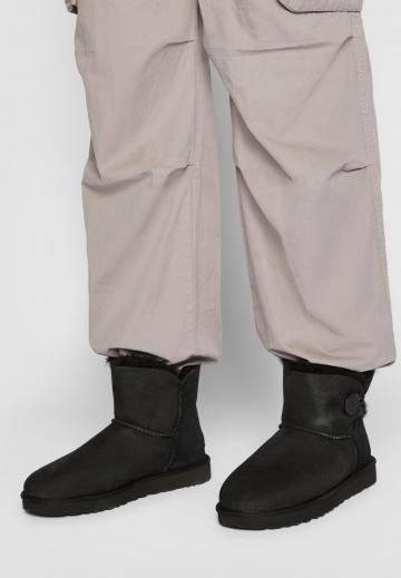 Зимние ботинки