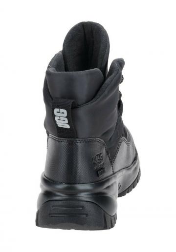 Ботинки на шнуровке