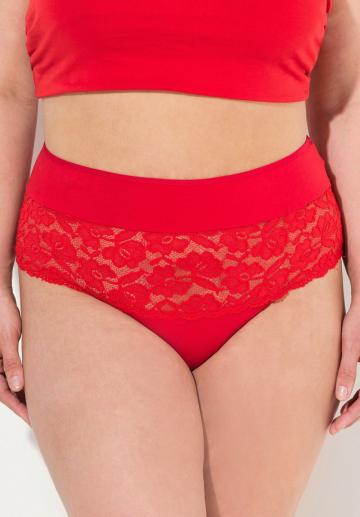 Трусы на бедрах