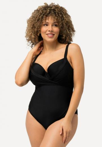 Слитный купальник