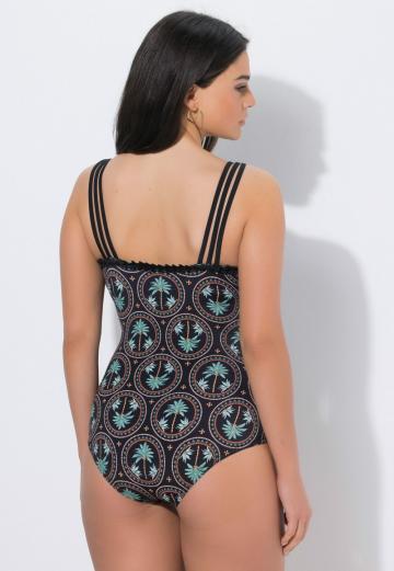 Слитный купальник