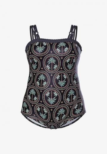 Слитный купальник