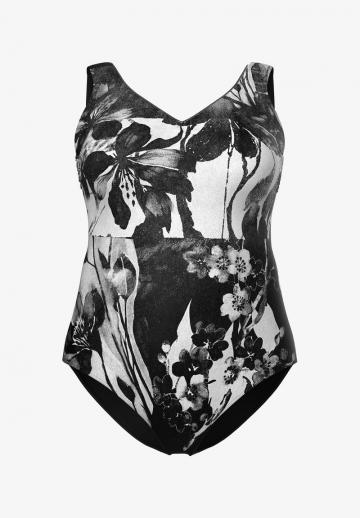 Слитный купальник