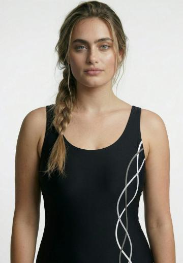 Слитный купальник